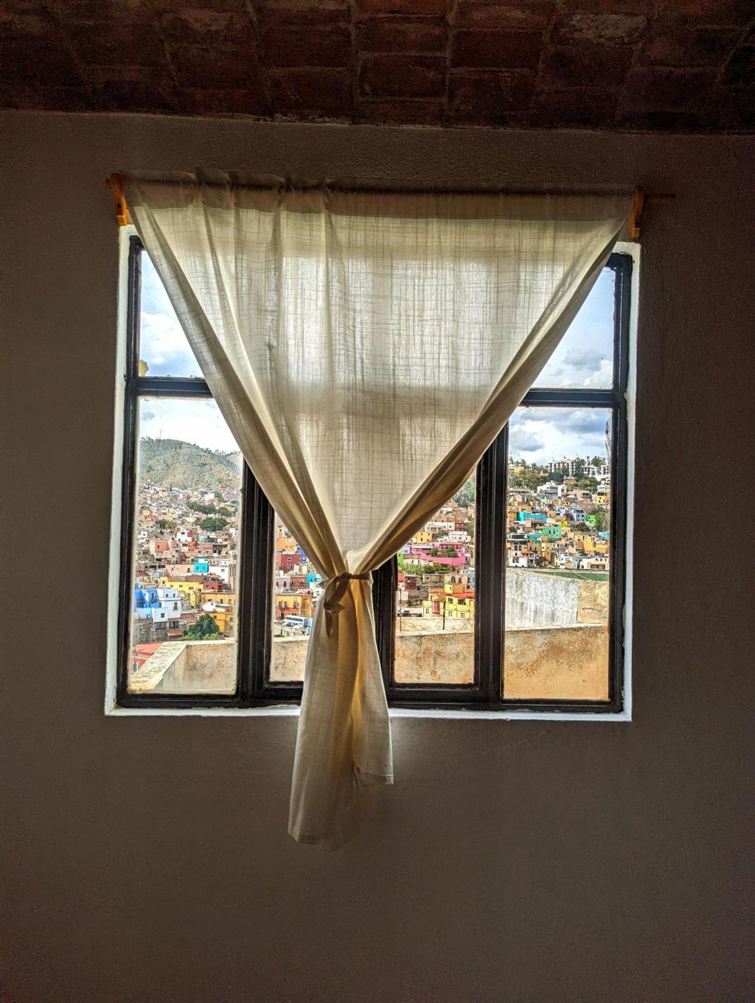 Entire Casa Madrigal In The Heart Of Сasa de vacaciones Guanajuato